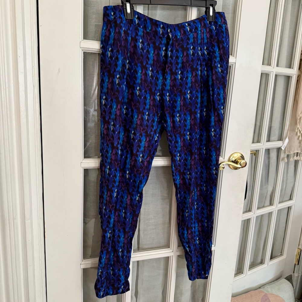 Parker 100% Silk Vibrant Blue and Purple Cropped Jogger Pants - 6
